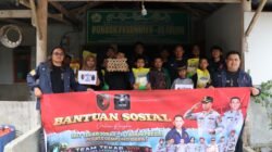 Tak Hanya Tegakkan Hukum, Tekab 308 Presisi Lampung Barat Hadir Berbagi di Ponpes Al – Falah